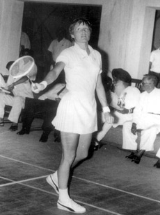 Irmgard Gerlatzka bei einem Badmintonturnier in Indien