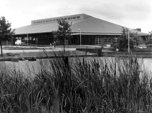 Außenansicht der Jakob-Frantzen-Halle