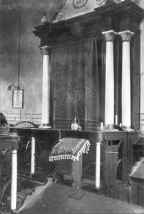 Innenansicht der Schiefbahner Synagoge